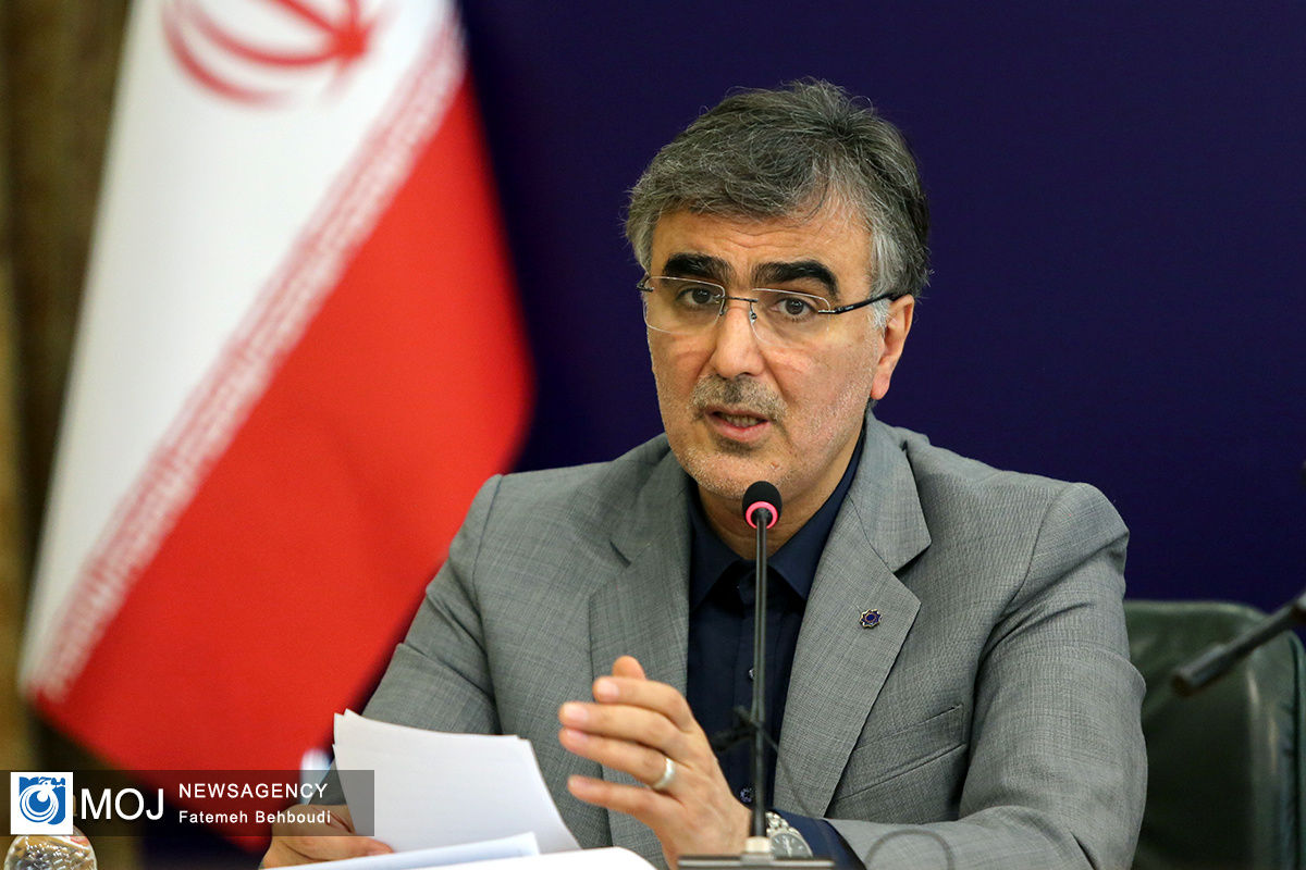 شبکه بانکی برای پرداخت وام قرض‌الحسنه به هنرمندان دارای معلولیت آمادگی دارد