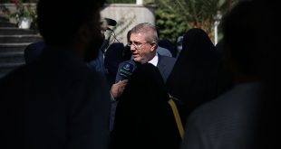 بودجه امسال کسری نداشت