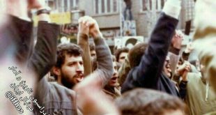 عکس‌| علی پروین و محمد مایلی‌کهن در راهپیمایی بهمن ۵۷