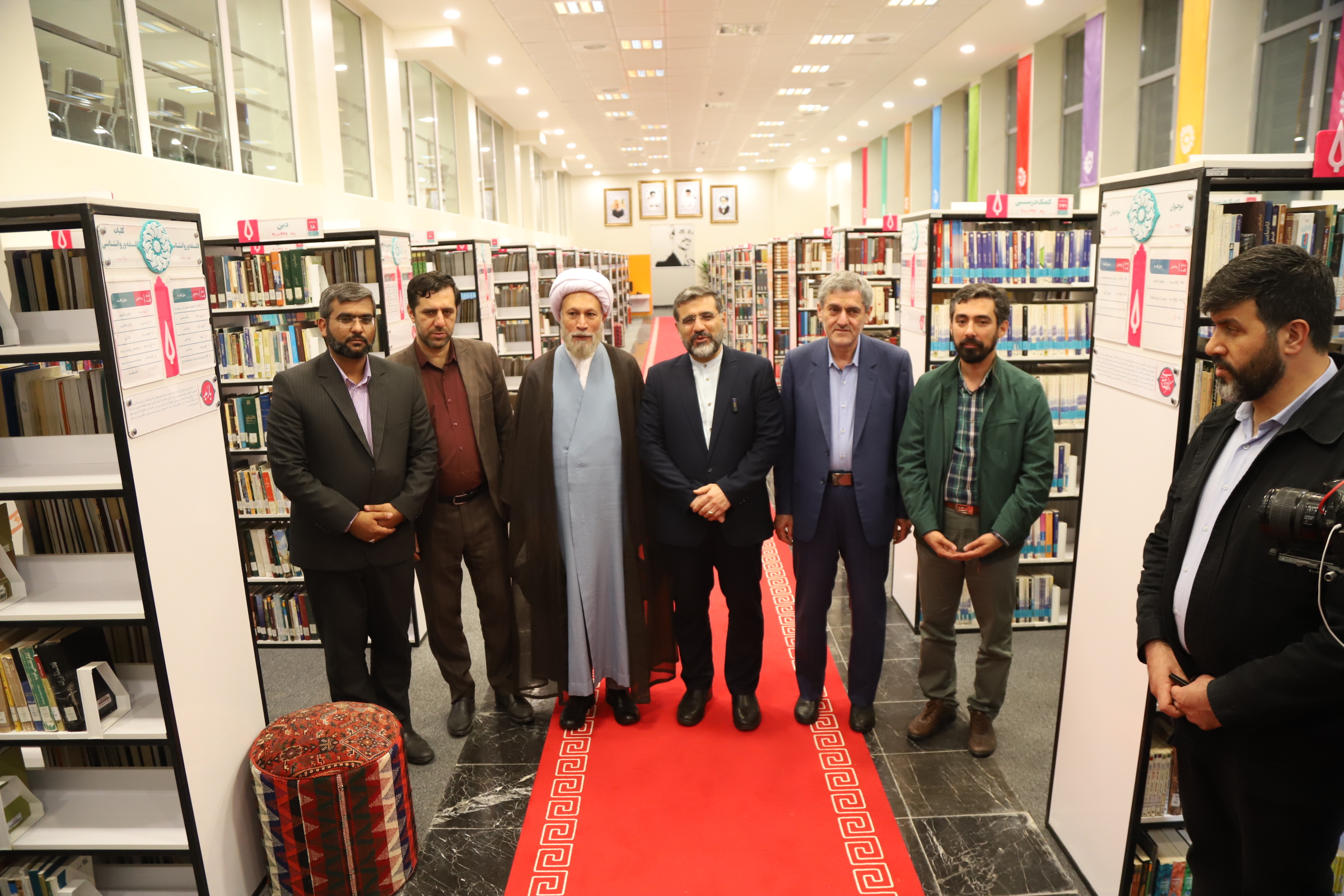 بازگشایی کتابخانه شهید دستغیب شیراز 