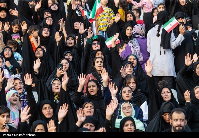 اجتماع بزرگ مدافعان حجاب و حریم خانواده در ورزشگاه آزادی_دانشجو 21 عفاف و حجاب , حجاب , الگوی سوم , زنان و خانواده ,