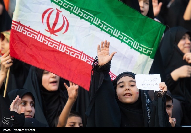 اجتماع بزرگ مدافعان حجاب و حریم خانواده در ورزشگاه آزادی_دانشجو 16 عفاف و حجاب , حجاب , الگوی سوم , زنان و خانواده ,
