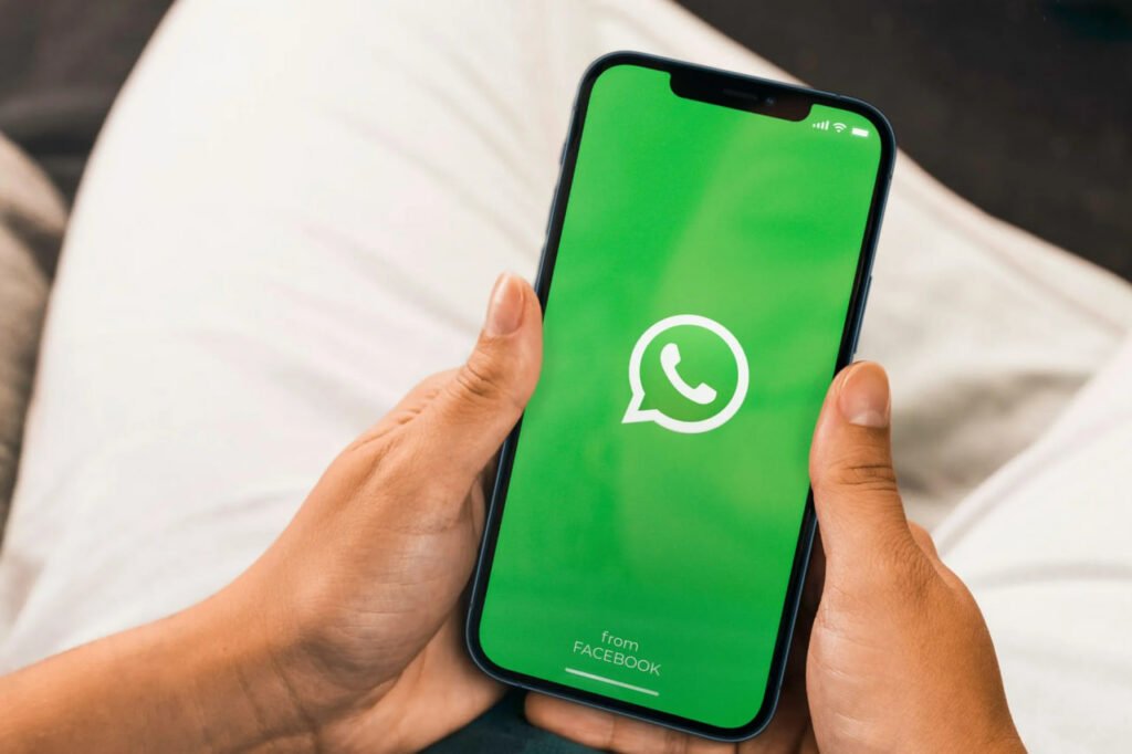 1723485253 318 بازگردانی بکاپ واتساپ روش تضمینی بازیابی اطلاعات واتساپ