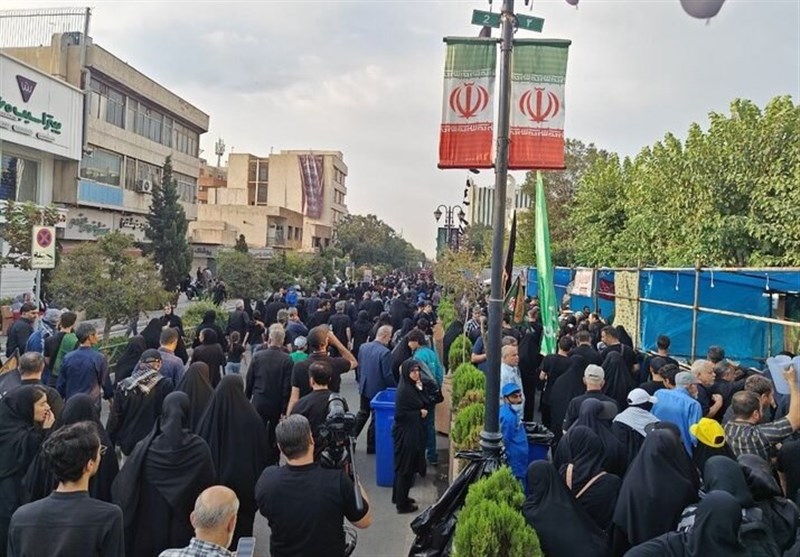 1724586496 174 خیل عظیم جاماندگان اربعین از پایتخت تا حرم عبدالعظیم حسنیع دانشجو