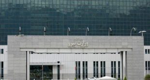 نشان دستگاه برتر کشور در حوزه استاندارد به وزارت نیرو رسید