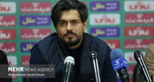 سرمربی خیبر: یک جنگ را باختیم