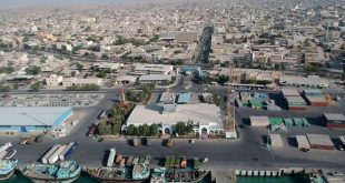 «بندرلنگه» قطب تجارت دریایی می‌شود